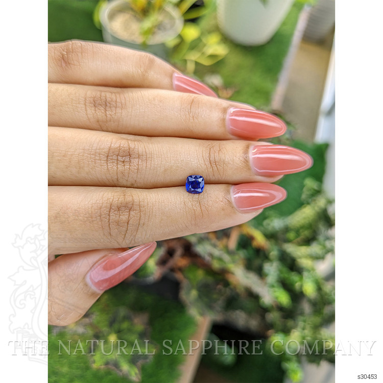 1.05 Ct. Blue Sapphire from Ceylon (Sri Lanka)