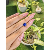 3.06 Ct. Blue Sapphire from Ceylon (Sri Lanka) Life Style