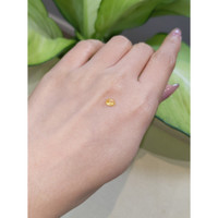 0.61 Ct. Yellow Cabochon Sapphire from Ceylon (Sri Lanka) Life Style