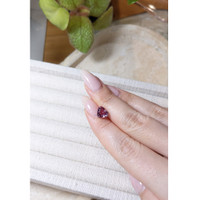 2.90 Ct. Purple Sapphire from Ceylon (Sri Lanka) Life Style