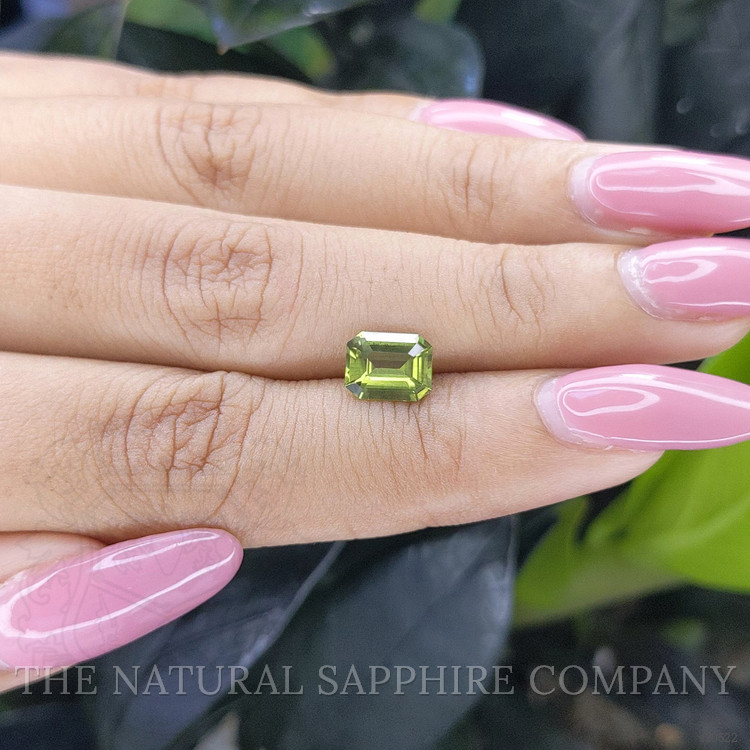 1.60 Ct. Green Sapphire from Ceylon (Sri Lanka)