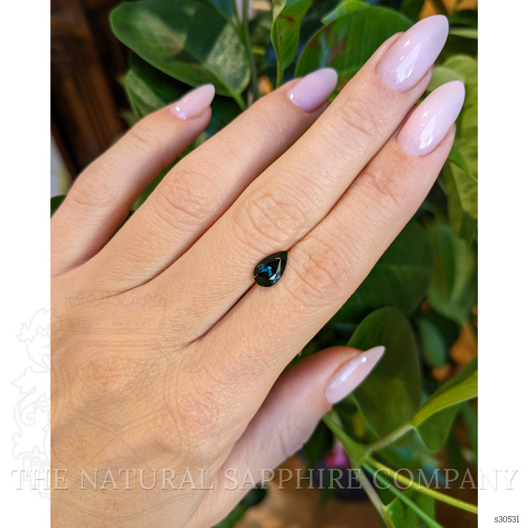 1.56 Ct. Green Sapphire from Ceylon (Sri Lanka)