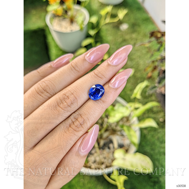 5.16 Ct. Blue Sapphire from Ceylon (Sri Lanka)