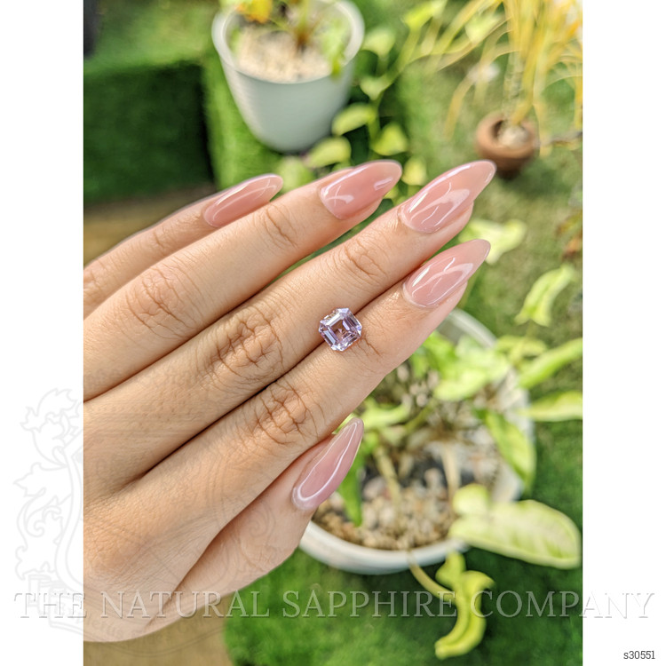 2.26 Ct. Purplish Pink Sapphire from Ceylon (Sri Lanka)