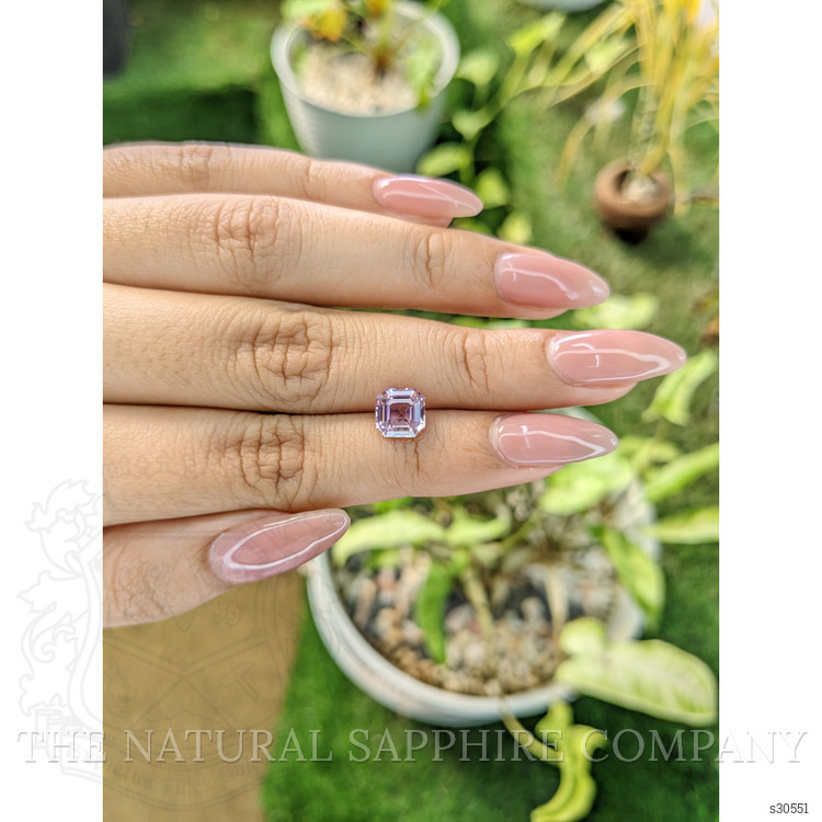 2.26 Ct. Purplish Pink Sapphire from Ceylon (Sri Lanka)