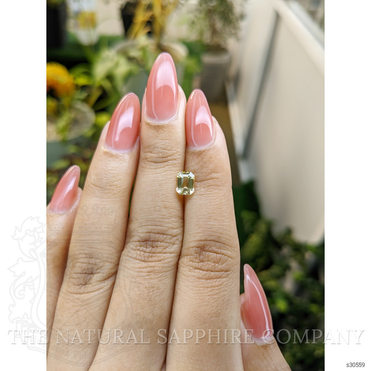 1.07 Ct. Yellow Sapphire from Ceylon (Sri Lanka)