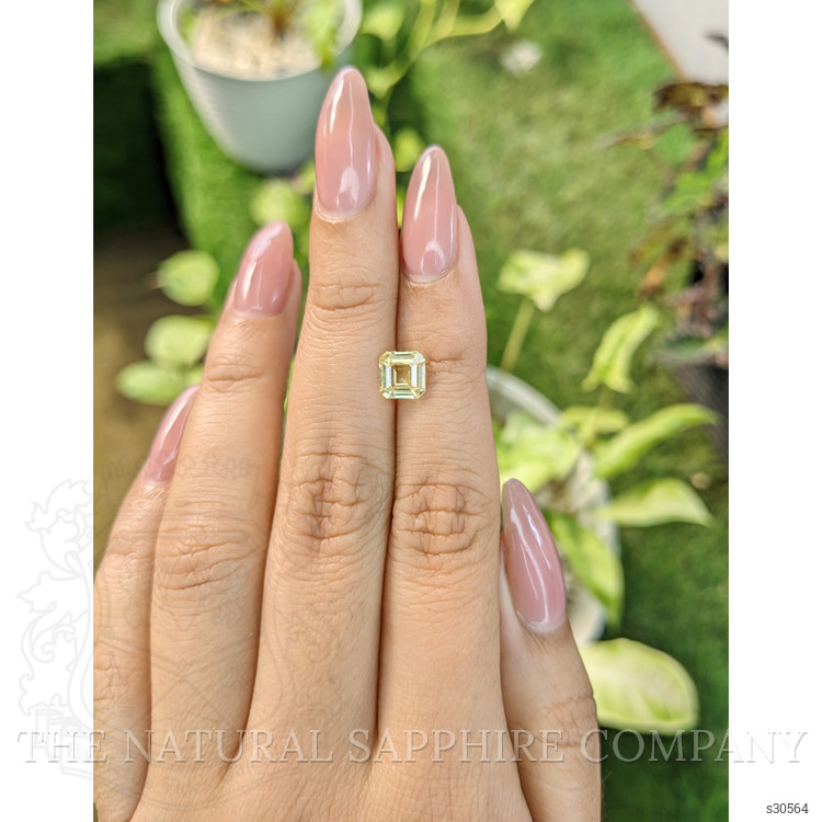 1.34 Ct. Yellow Sapphire from Ceylon (Sri Lanka)