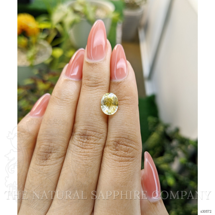 3.12 Ct. Yellow Sapphire from Ceylon (Sri Lanka)