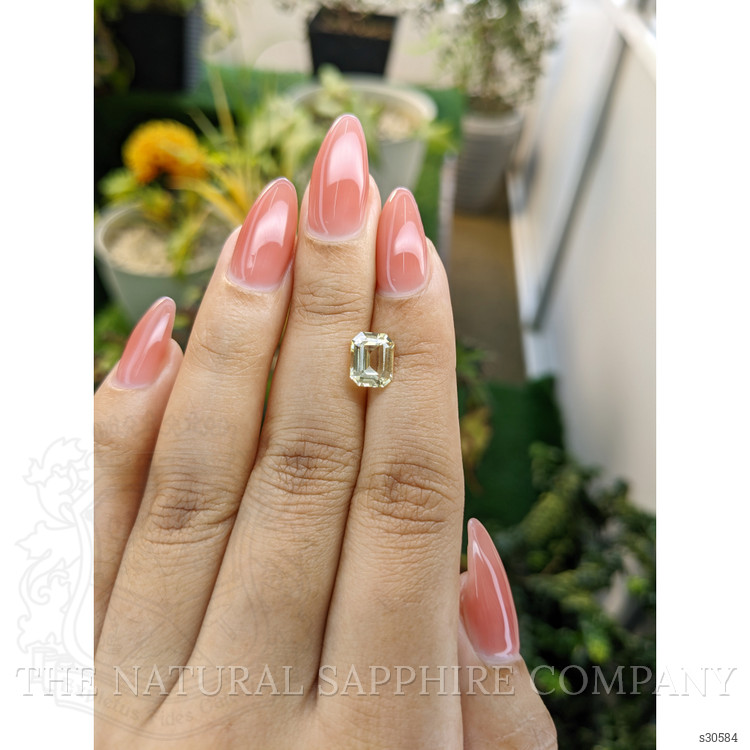 2.17 Ct. Yellow Sapphire from Ceylon (Sri Lanka)