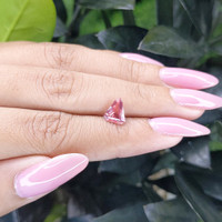 1.39 Ct. Padparadscha Sapphire from Tanzania Life Style