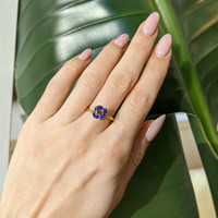 2.51 Ct. Purple Sapphire from Ceylon (Sri Lanka) Life Style