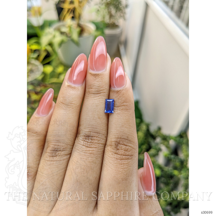 0.91 Ct. Blue Sapphire from Ceylon (Sri Lanka)