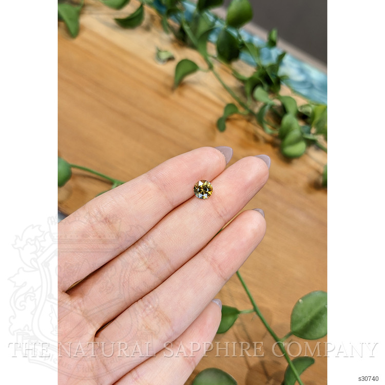 1.05 Ct. Bi Color Sapphire from Montana