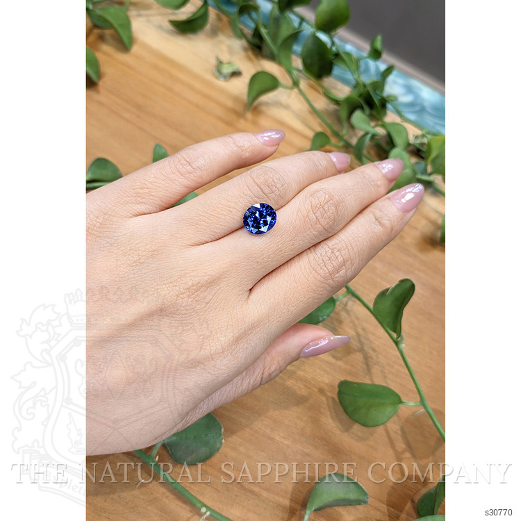 4.56 Ct. Blue Sapphire from Ceylon (Sri Lanka)