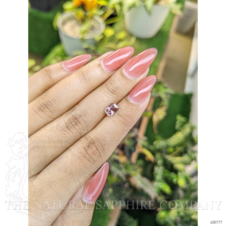 0.97 Ct. Pinkish Brown Sapphire from Ceylon (Sri Lanka)