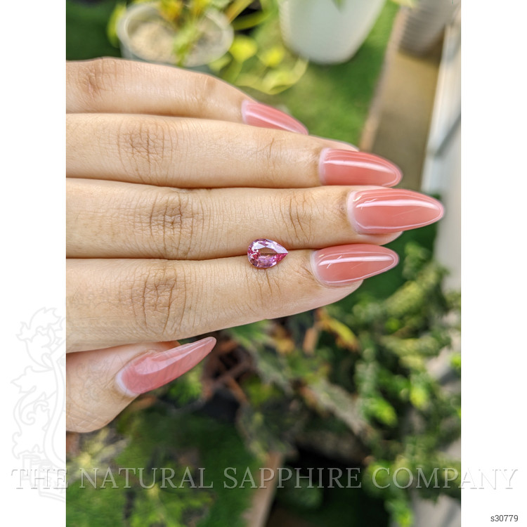 1.26 Ct. Pink Sapphire from Ceylon (Sri Lanka)
