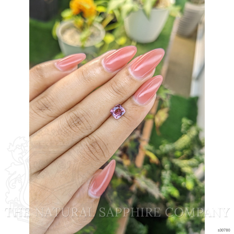 1.47 Ct. Pink Sapphire from Ceylon (Sri Lanka)