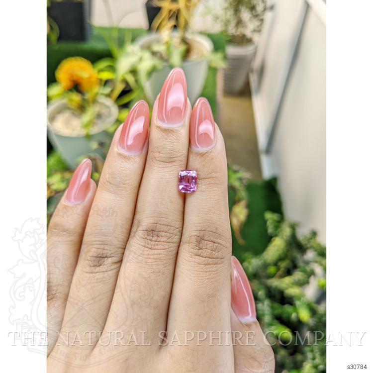 1.38 Ct. Pink Sapphire from Ceylon (Sri Lanka)
