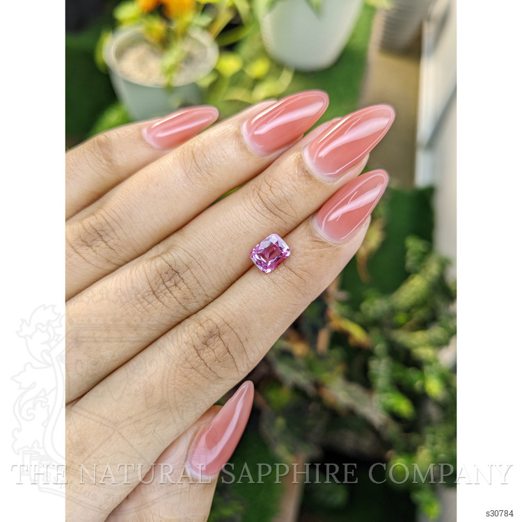 1.38 Ct. Pink Sapphire from Ceylon (Sri Lanka)