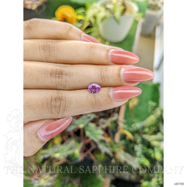 0.98 Ct. Pinkish Purple Sapphire from Ceylon (Sri Lanka)