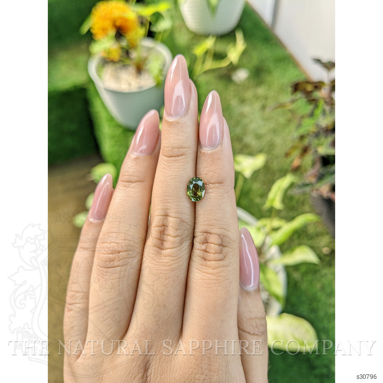 1.56 Ct. Color Change Sapphire from Ceylon (Sri Lanka)