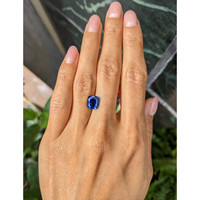 3.57 Ct. Blue Sapphire from Ceylon (Sri Lanka) Life Style