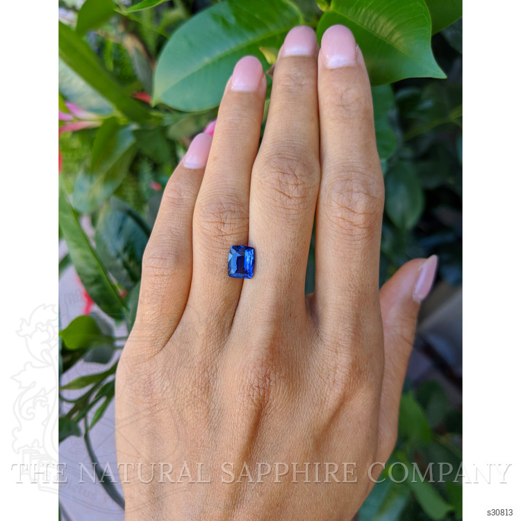 3.02 Ct. Blue Sapphire from Ceylon (Sri Lanka)