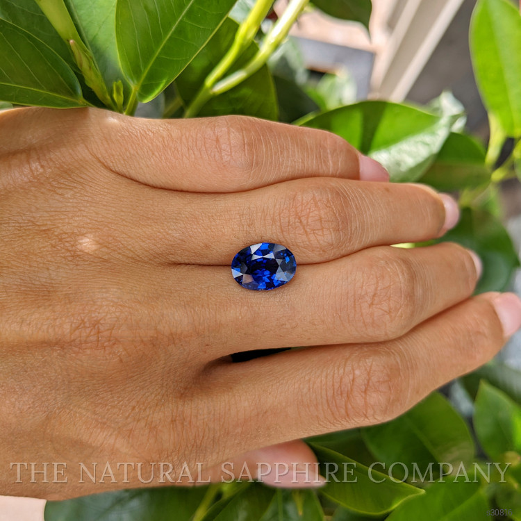 3.97 Ct. Blue Sapphire from Ceylon (Sri Lanka)