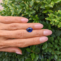 4.04 Ct. Blue Sapphire from Ceylon (Sri Lanka) Life Style