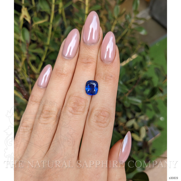 4.50 Ct. Blue Sapphire from Ceylon (Sri Lanka)