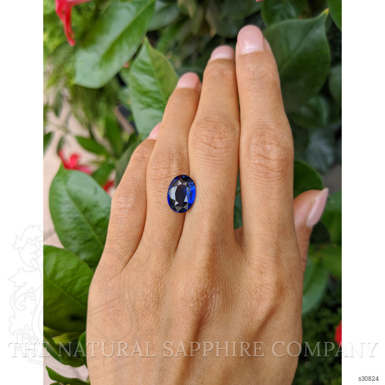 4.24 Ct. Blue Sapphire from Ceylon (Sri Lanka)