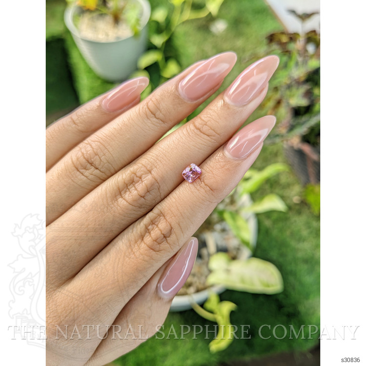 0.78 Ct. Pink Sapphire from Ceylon (Sri Lanka)