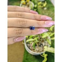 1.90 Ct. Bi Color Sapphire from Ceylon (Sri Lanka) Life Style
