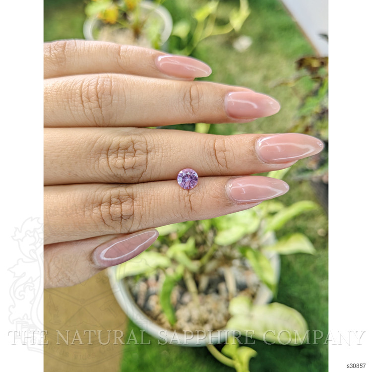 1.06 Ct. Pinkish Purple Sapphire from Ceylon (Sri Lanka)