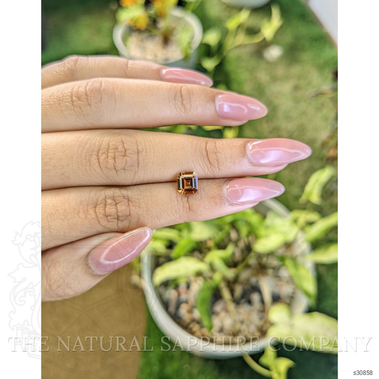 1.24 Ct. Yellowish Brown Sapphire from Ceylon (Sri Lanka)