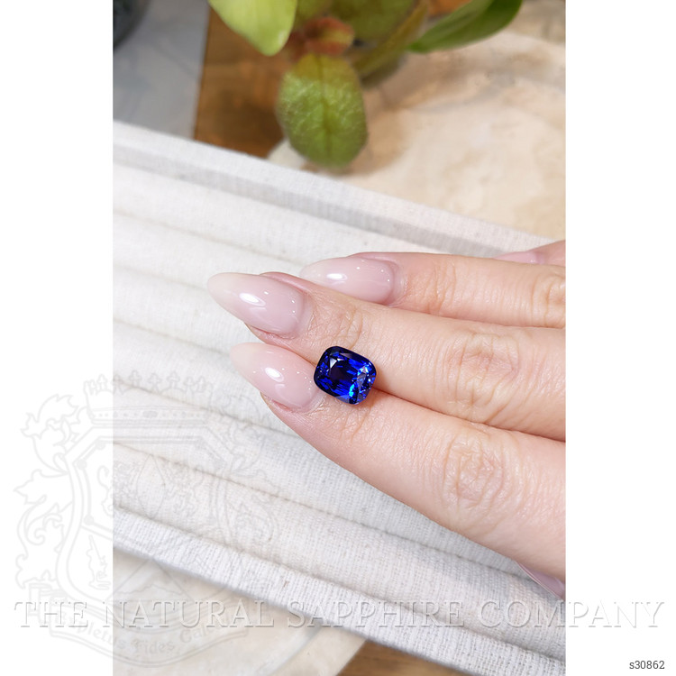 6.03 Ct. Blue Sapphire from Ceylon (Sri Lanka)