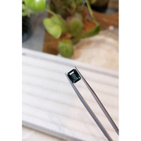 2.74 Ct. Color Change Sapphire from Ceylon (Sri Lanka) Life Style