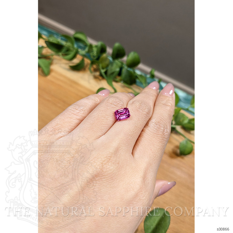 3.13 Ct. Pink Sapphire from Ceylon (Sri Lanka)