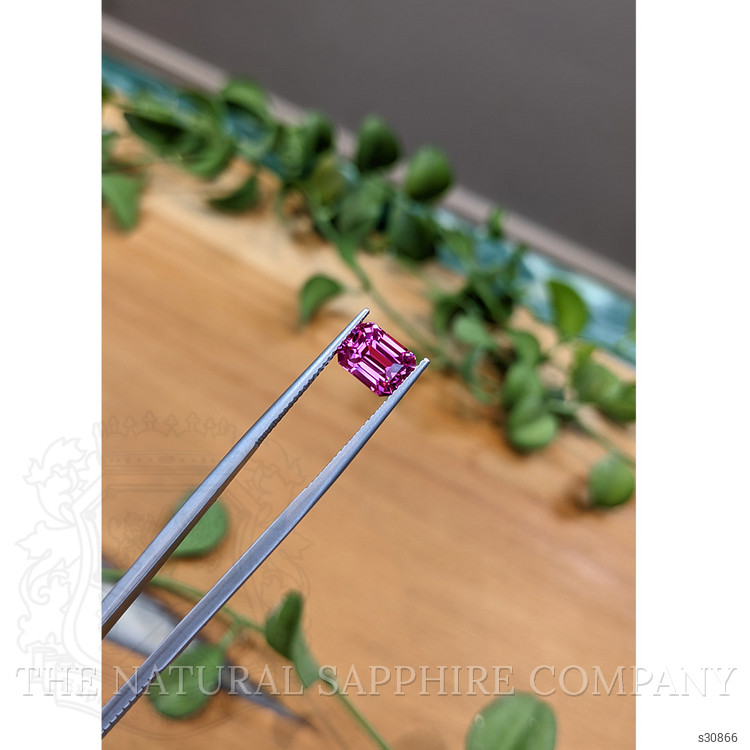 3.13 Ct. Pink Sapphire from Ceylon (Sri Lanka)