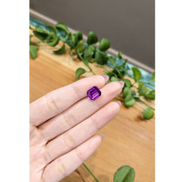 5.03 Ct. Purple Sapphire from Ceylon (Sri Lanka) Life Style