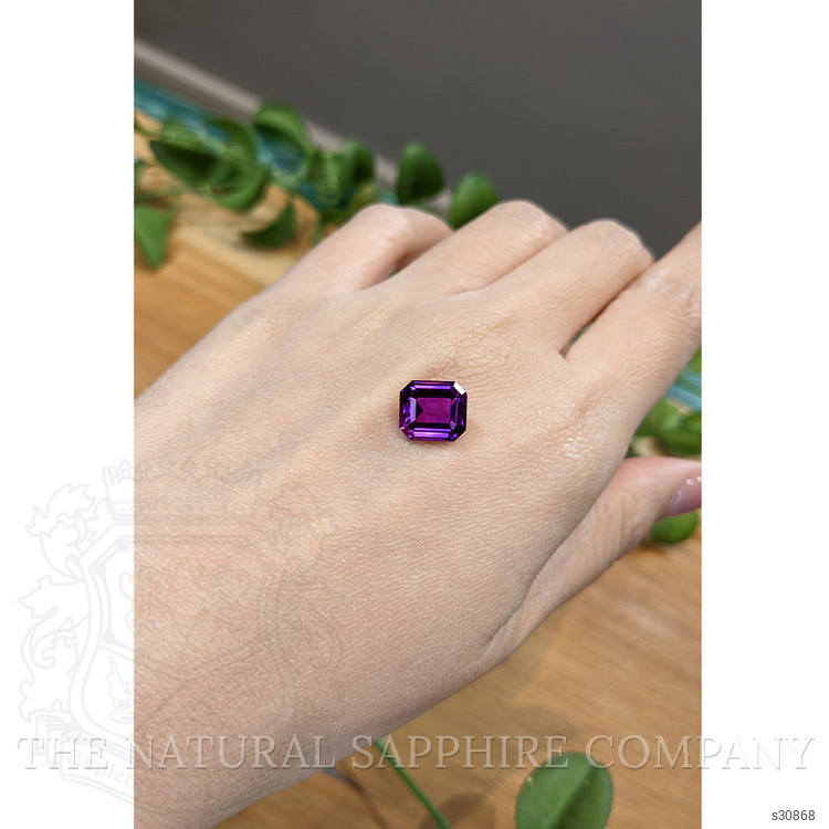 5.03 Ct. Purple Sapphire from Ceylon (Sri Lanka)