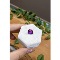 5.04 Ct. Purple Sapphire from Ceylon (Sri Lanka) Life Style
