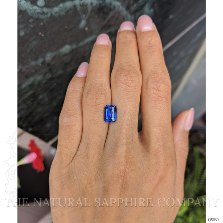 2.74 Ct. Blue Sapphire from Ceylon (Sri Lanka)