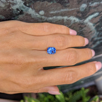 2.51 Ct. Blue Sapphire from Ceylon (Sri Lanka) Life Style