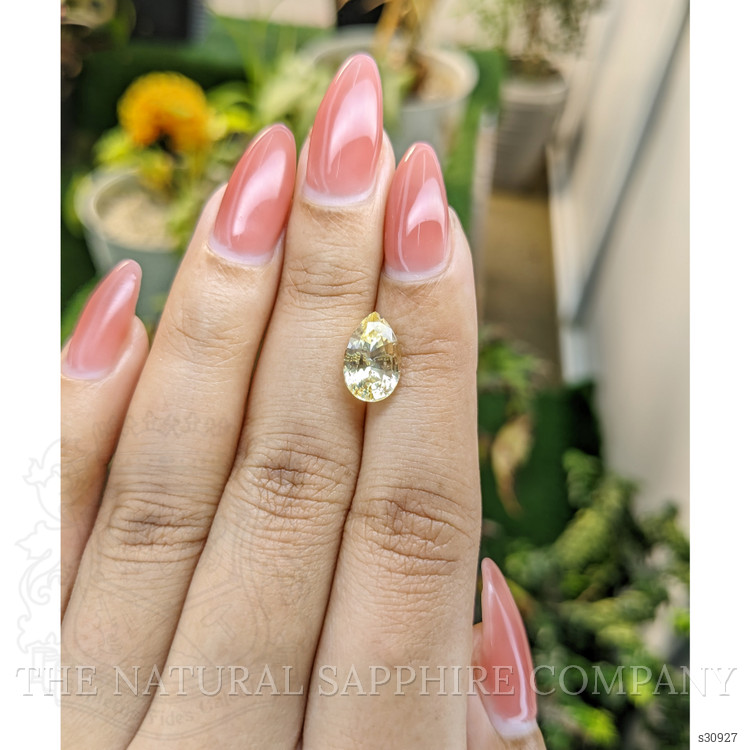 3.18 Ct. Yellow Sapphire from Ceylon (Sri Lanka)