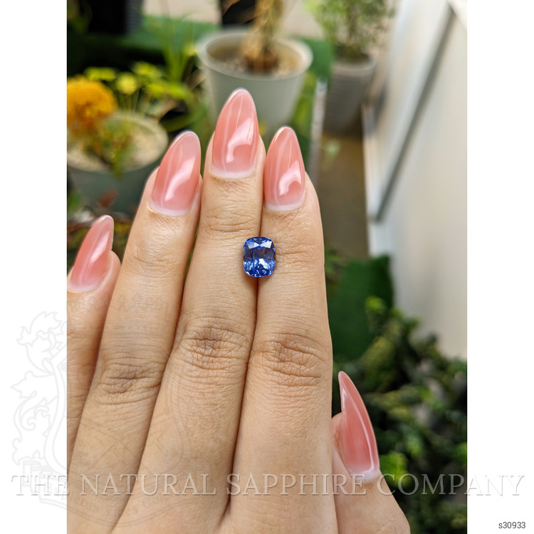 2.54 Ct. Blue Sapphire from Ceylon (Sri Lanka)