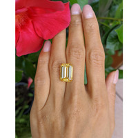 12.43 Ct. Yellow Sapphire from Ceylon (Sri Lanka) Life Style