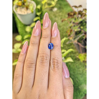 2.14 Ct. Blue Sapphire from Ceylon (Sri Lanka) Life Style