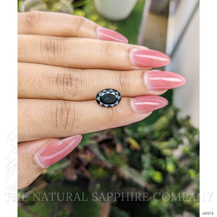 4.83 Ct. Green Sapphire from Ceylon (Sri Lanka)