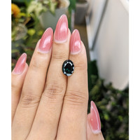 4.83 Ct. Green Sapphire from Ceylon (Sri Lanka) Life Style